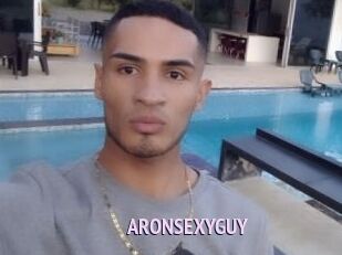 ARONSEXYGUY