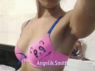 Angelik_Smith