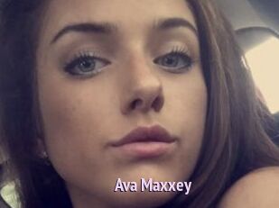 Ava_Maxxey
