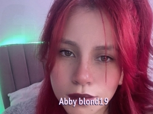 Abby_blond19