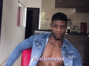 Arielbronwxxx