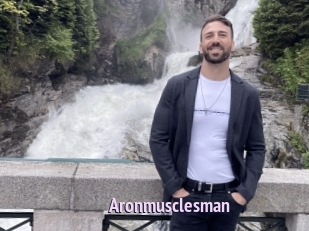 aronmusclesman Film Porno