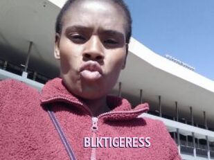 BLKTIGERESS Film Porno
