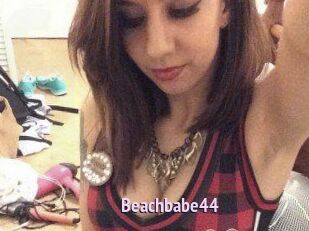 Beachbabe44