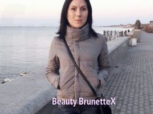 Beauty_BrunetteX