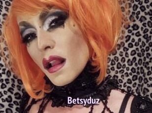 Betsy_duz