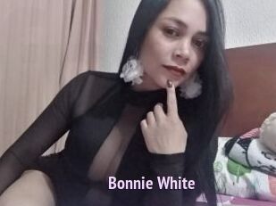 Bonnie_White