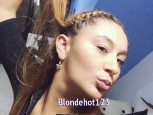 Blondehot123