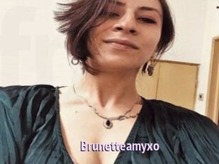 Brunetteamyxo