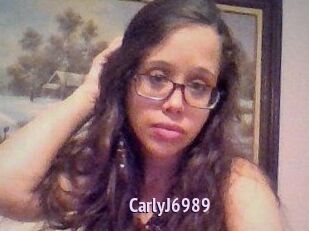 CarlyJ6989