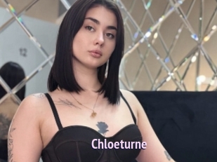 Chloeturne