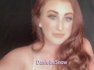 DanielleSnow