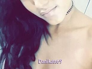 Dani_katt69