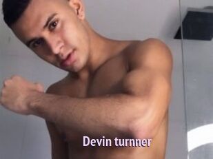 Devin_turnner