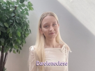 Dareleneclose