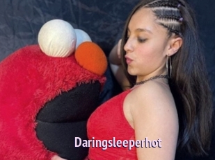 Daringsleeperhot
