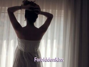 ForbiddenKiss_