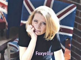 Foxyellie