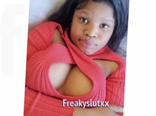 Freakyslutxx