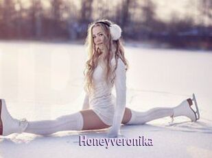 Honeyveronika