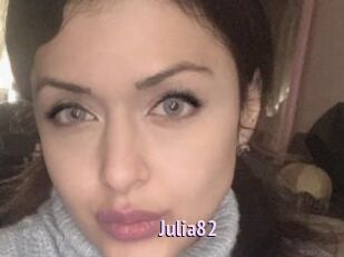 Julia82
