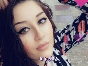 Julia982