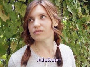 JuljaGrapes