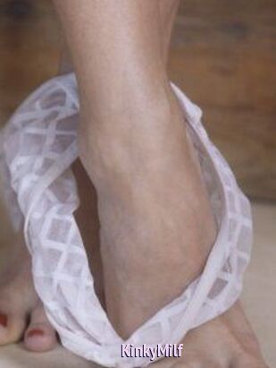 KinkyMilf