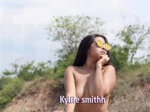 Kyliie_smithh