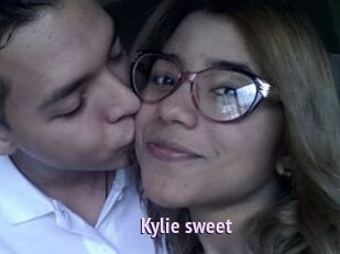 Kylie_sweet
