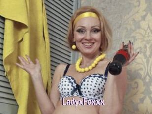 LadyxFoxxx