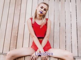 LauraTurn