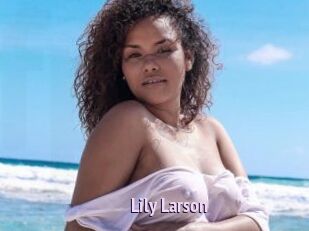 Lily_Larson