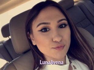 Luna_Avena
