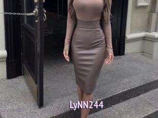 LyNN244