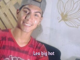 Leo_big_hot