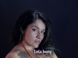 Lola_bony