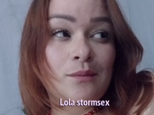 Lola_stormsex