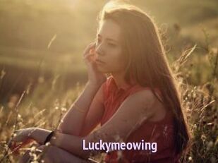 Luckymeowing