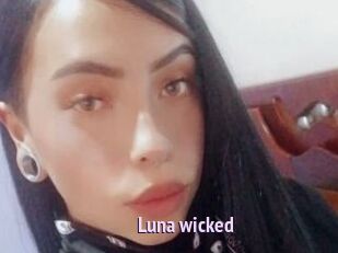 Luna_wicked