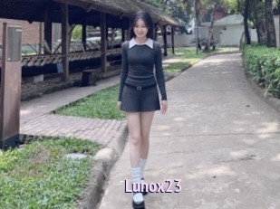 Lunox23
