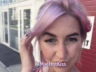 MaeHotKiss