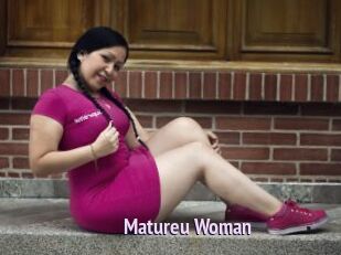 Matureu_Woman