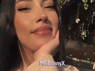MiaBunnyX