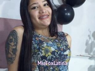 MiaFoxLatina