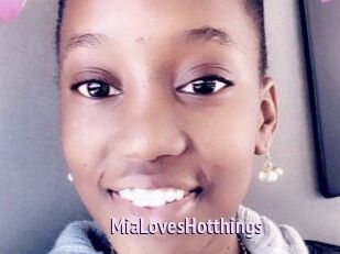 MiaLovesHotthings