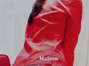 MiaSnow