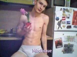 MiroFoxue