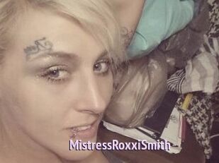 MistressRoxxiSmith