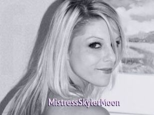 MistressSkylerMoon